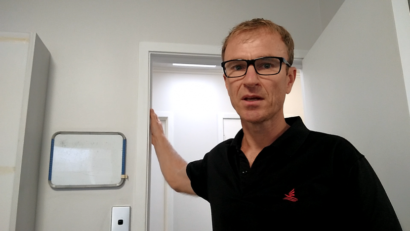 Norwest Chiro blog - Doorway Stretches How to Fix Rounded Shoulders
