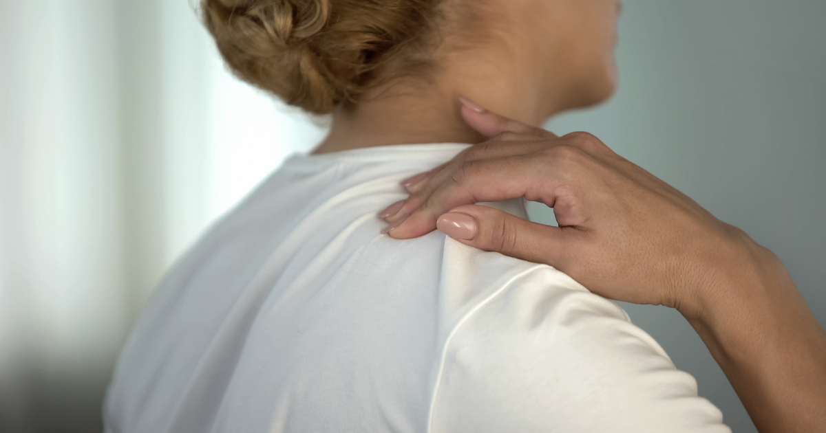 4 Signs of a Spinal Subluxation